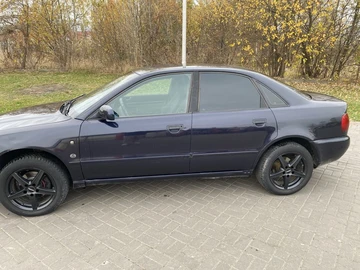 Авто Audi A4 1996 № 8269911