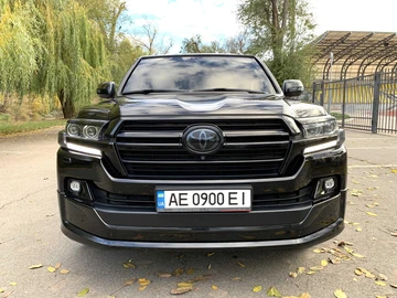 Авто Toyota Land Cruiser 200 2019 № 8269980