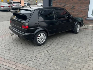 Авто Volkswagen Golf 1989 № 8270105