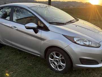 Авто Ford Fiesta 2015 № 8270129