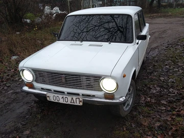 Авто ВАЗ 2113 1989 № 8270217