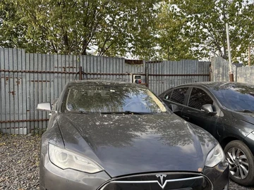 Авто Tesla Model S 2014 № 8270230
