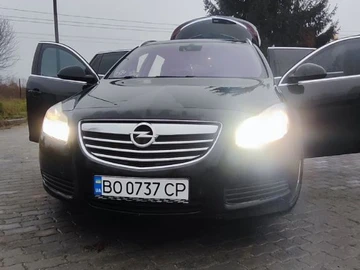 Авто Opel Insignia 2012 № 8270237