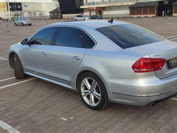 Авто Volkswagen Passat Sedan 2014 № 8270241