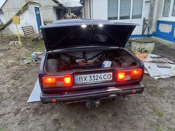Авто ВАЗ 2105 1997 № 8270290