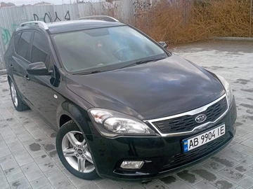 Авто KIA Cee X27 D 2010 № 8270471