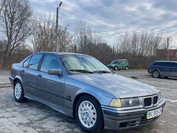 Авто BMW 3 Серия 1995 № 8270493