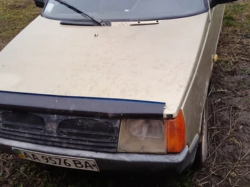 Авто ЗАЗ 1102 1993 № 8270560