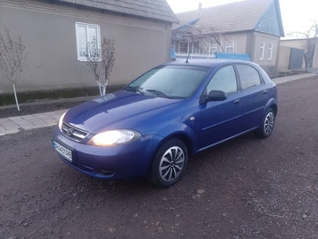 Авто Daewoo Lacetti 2004 № 8270713