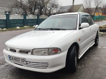 Авто Mitsubishi Lancer 1995 № 8270727