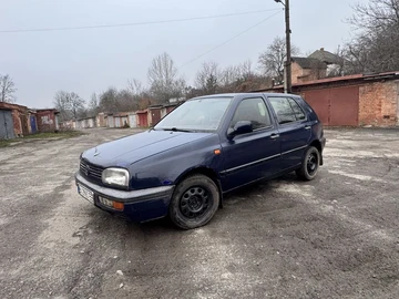 Авто Volkswagen Golf 1993 № 8270771