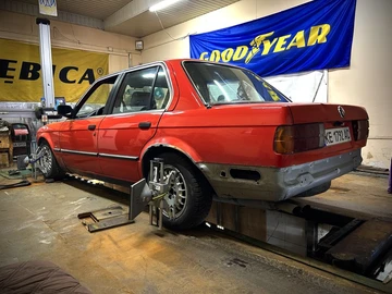 Авто BMW 3 Серия 1984 № 8270868