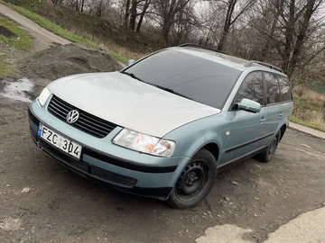 Авто Volkswagen Passat Variant 1999 № 8271141