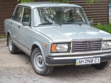 Авто ВАЗ 2107 2007 № 8271179