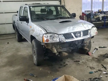 Авто Nissan Np 300 Pick Up 2005 № 8271279