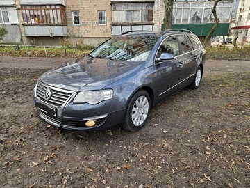 Авто Volkswagen Passat Variant 2009 № 8271350