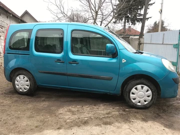 Авто Renault Kangoo Passenger 2009 № 8271425