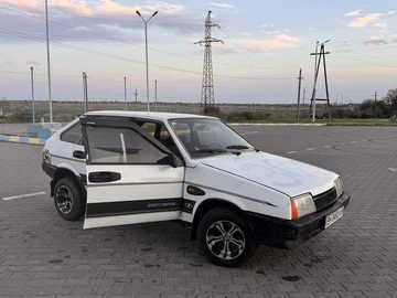 Авто ВАЗ 2109 1991 № 8271426