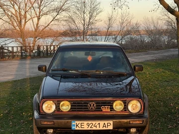 Авто Volkswagen Golf 1987 № 8271509