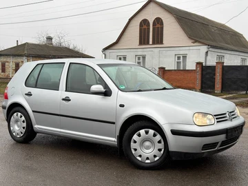 Авто Volkswagen Golf 2003 № 8271510