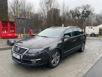 Авто Volkswagen Passat Variant 2010 № 8271643