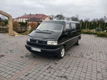 Авто Volkswagen Transporter 2000 № 8271722