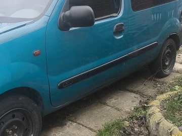Авто Renault Kangoo Passenger 2000 № 8271745