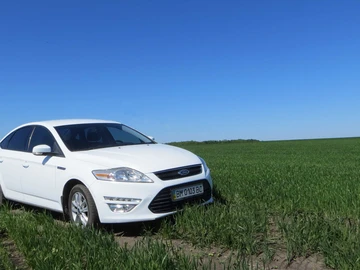 Авто Ford Mondeo 2013 № 8271806