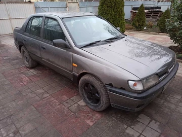 Авто Nissan Sunny 1992 № 8271823
