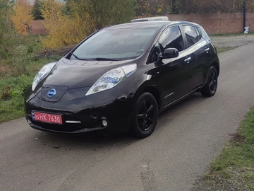Авто Nissan Leaf 2011 № 8271828