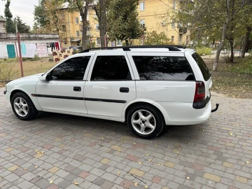 Авто Opel Vectra 1998 № 8271937
