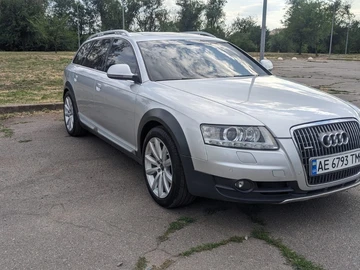 Авто Audi A6 Allroad 2010 № 8271955