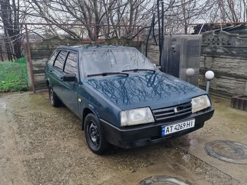 Авто ВАЗ 2109 2001 № 8271962