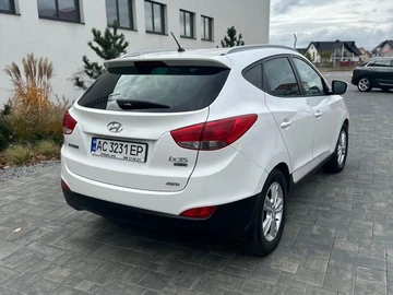 Авто Hyundai Ix35 2012 № 8271964