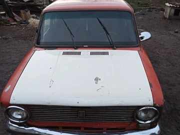 Авто ВАЗ 2101 1981 № 8272000