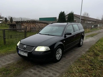 Авто Volkswagen Passat Variant 2003 № 8272004