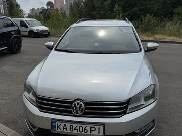 Авто Volkswagen Passat Variant 2013 № 8272187