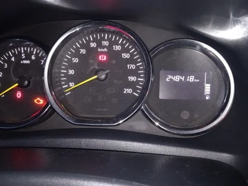Авто Renault Logan 2016 № 8272197