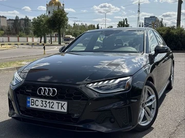 Авто Audi A4 2022 № 8272213