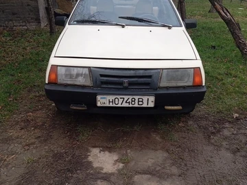 Авто ВАЗ 2109 1988 № 8272216