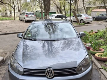 Авто Volkswagen Golf 2010 № 8272332