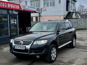 Авто Volkswagen Touareg 2007 № 8272337