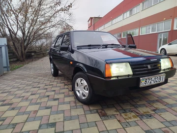 Авто ВАЗ 2109 2002 № 8272363