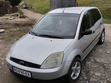 Авто Ford Fiesta 2004 № 8272545