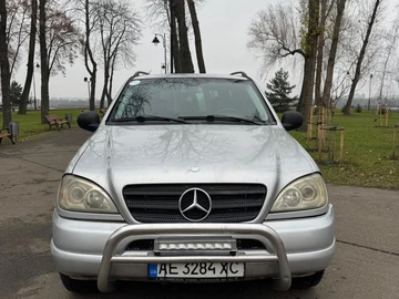 Авто Mercedes Ml Серия 2001 № 8272556