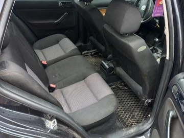 Авто Volkswagen Golf 2001 № 8272725