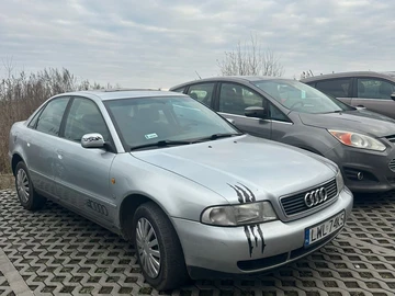 Авто Audi A4 1998 № 8272726