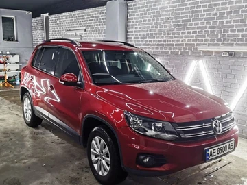 Авто Volkswagen Tiguan 2012 № 8272753