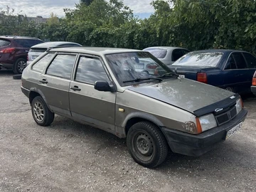 Авто ВАЗ 2109 1996 № 8272761