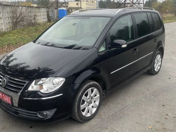 Авто Volkswagen Touran 2007 № 8272766